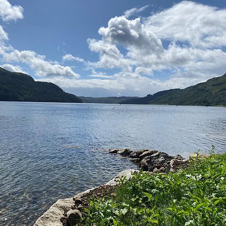 The Waterside - Carrick Castle - Loch Goil Villa Buitenkant foto